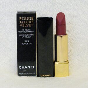 Chanel Rouge Allure Velvet Lipstick 'Rouge Vie' #549 Limited Ed 2025 Holiday
